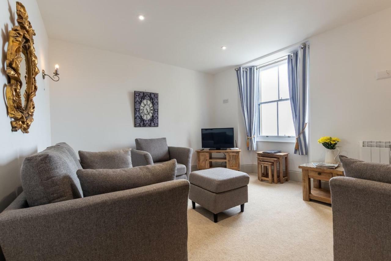 Lynton Cottage Seaview Apartments Kültér fotó